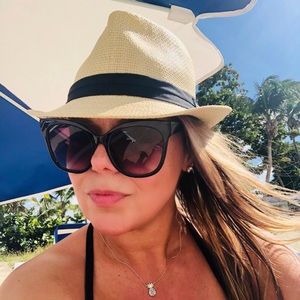 Meet your Posher, Diane